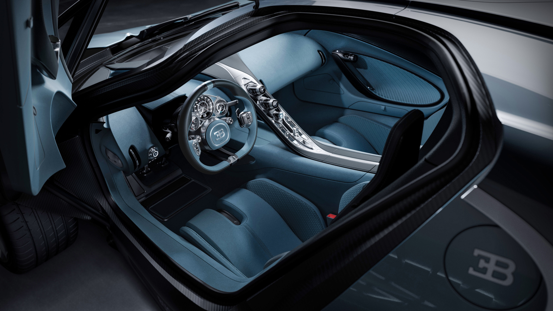 SMALL_BUGATTI-World-Premiere-Presskit-Images-33-CGI